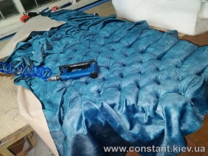 Оббивка меблів Київ
